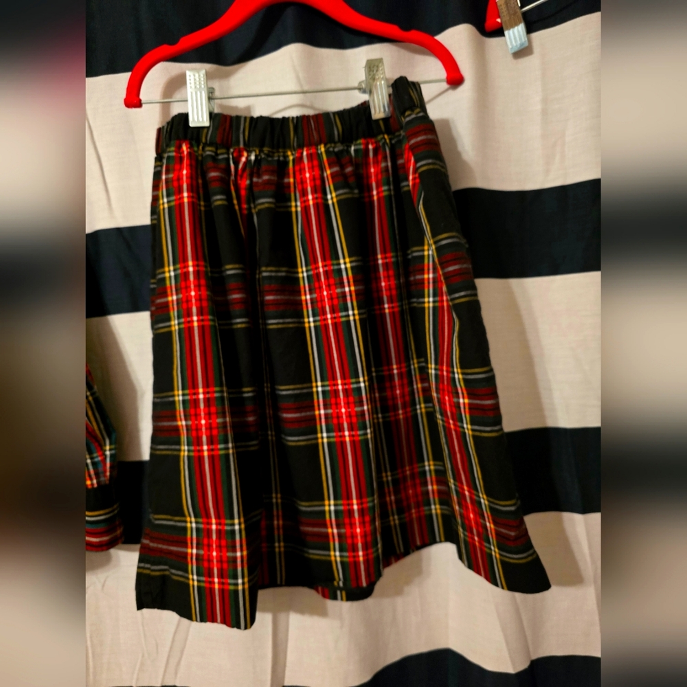 Size 12 crewcuts skirt